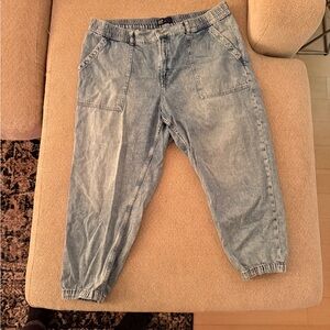 Gap Light Blue jogger fit Jeans with elastic waist band